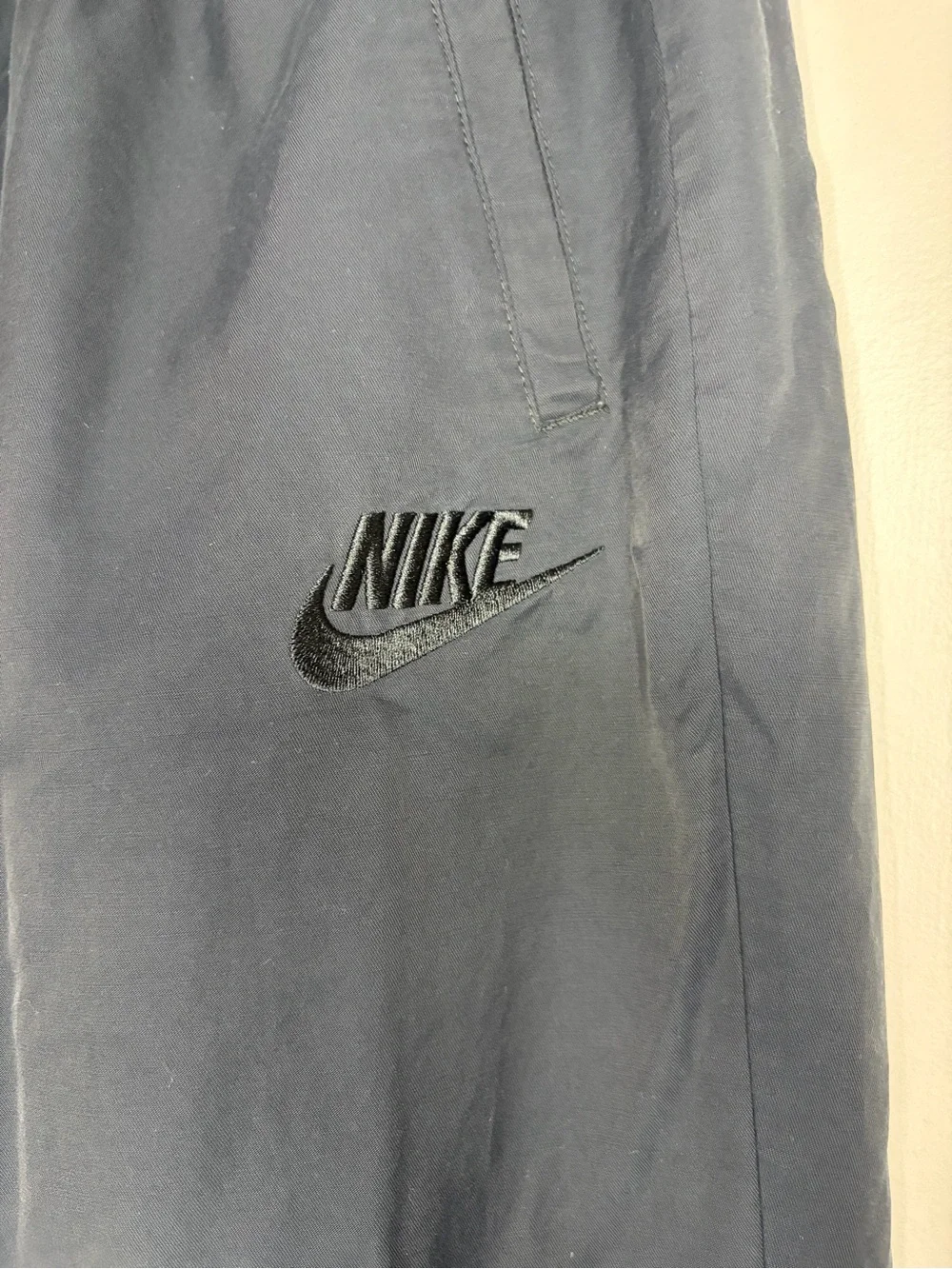 Nike Sportswear Woven Player Joggers Men’s L Black Tapered